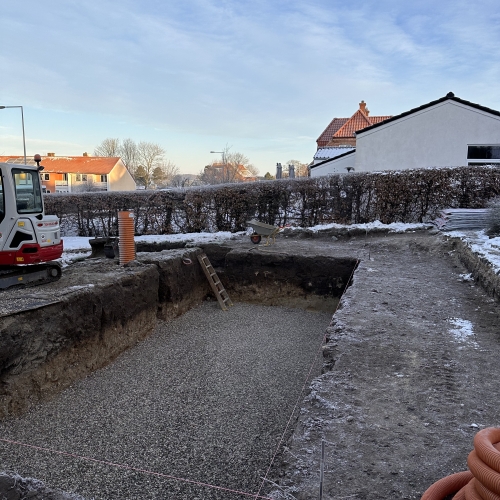 hul til swimmingpool