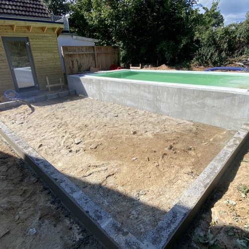 Swimmingpool til haven