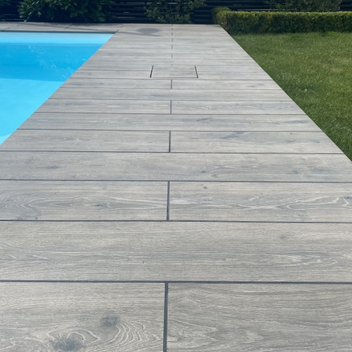 træterrasse til nedgravet pool